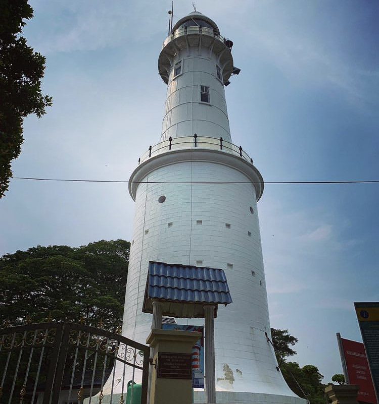 altingsburg lighthouse