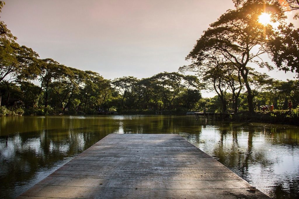 tempat menarik di surabaya