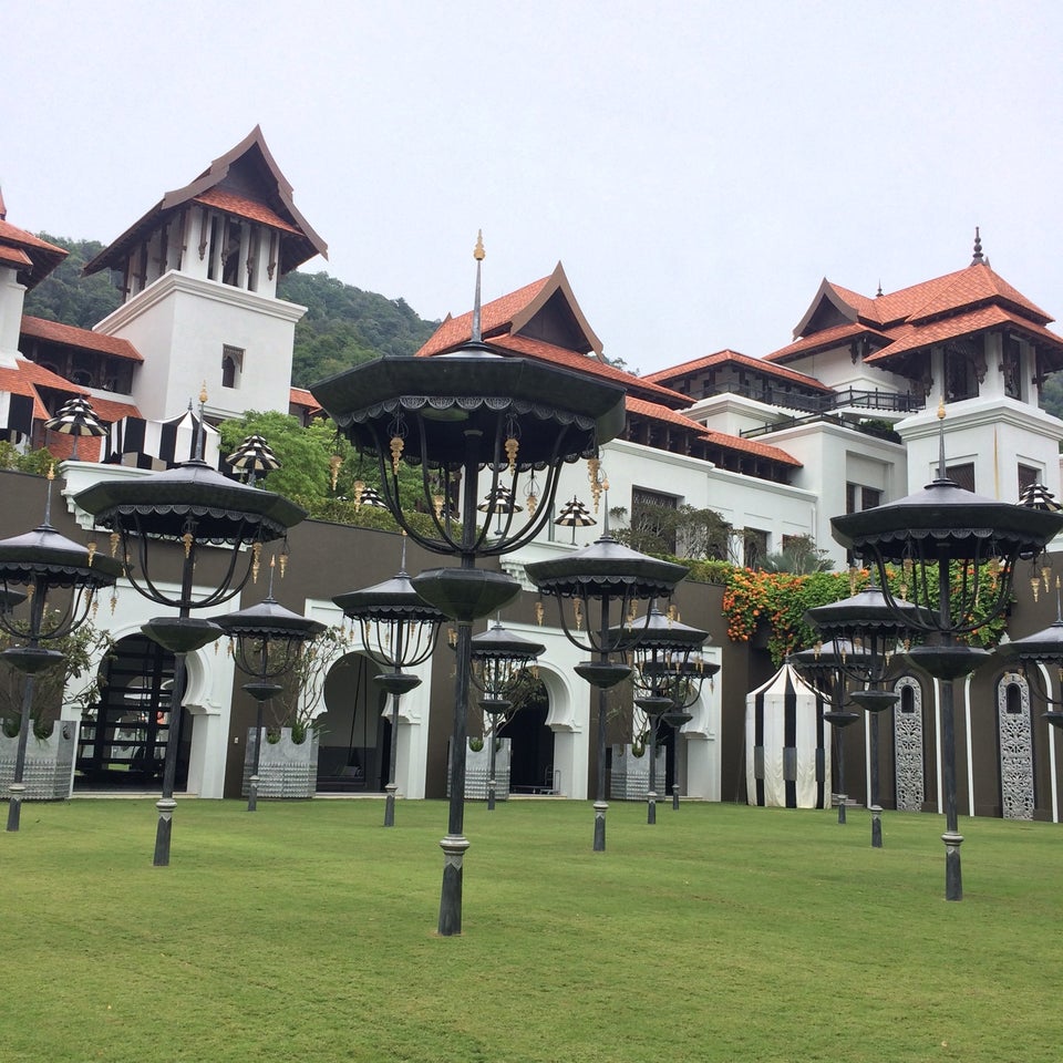 istana syarqiyyah