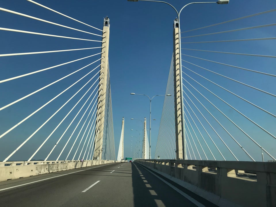 Pemandangan kawasan pelancongan menarik di Pulau Pinang untuk cuti keluarga.