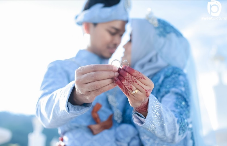 Gambar pelbagai jenis cincin dalam perkahwinan masyarakat Melayu