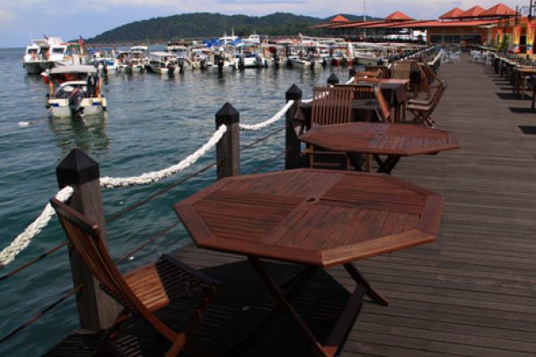 Jesselton Point Waterfront di Kota Kinabalu