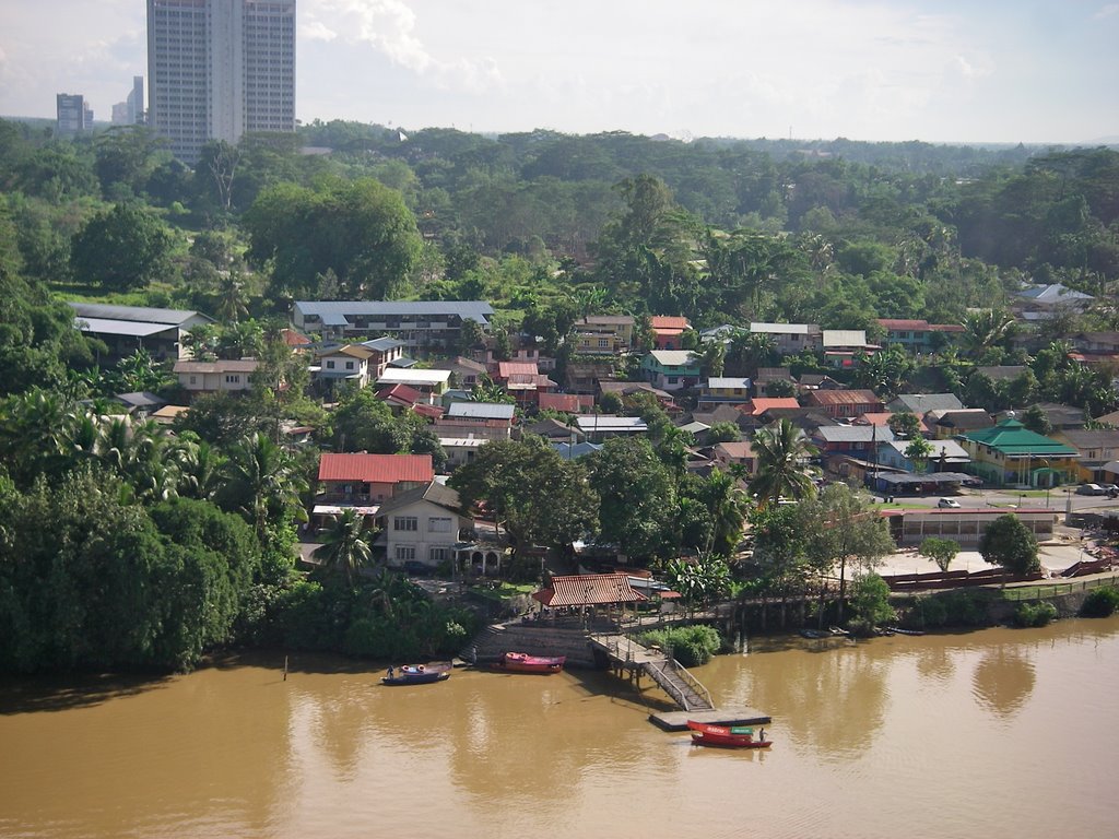 Rumah tradisional di Kampung Melayu Boyan