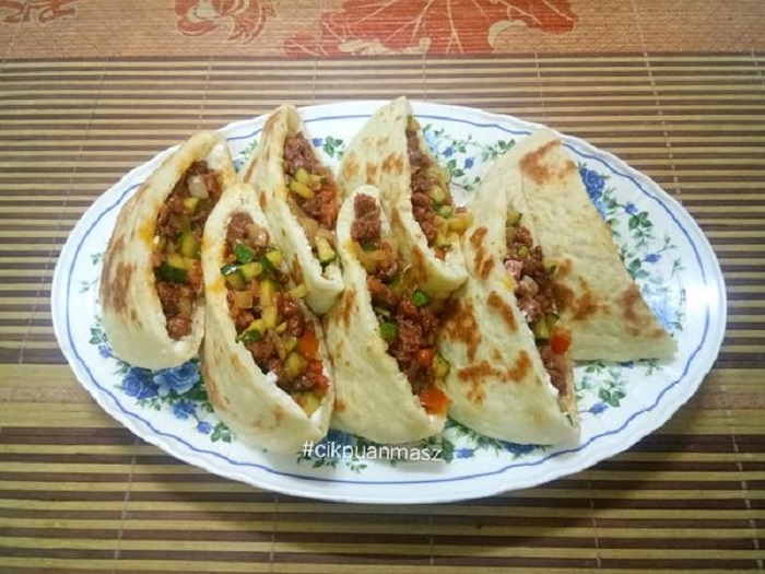 Roti arab kebab daging versi mudah