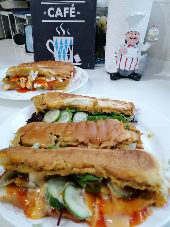 Roti John ala gaya resipi Khairul Aming