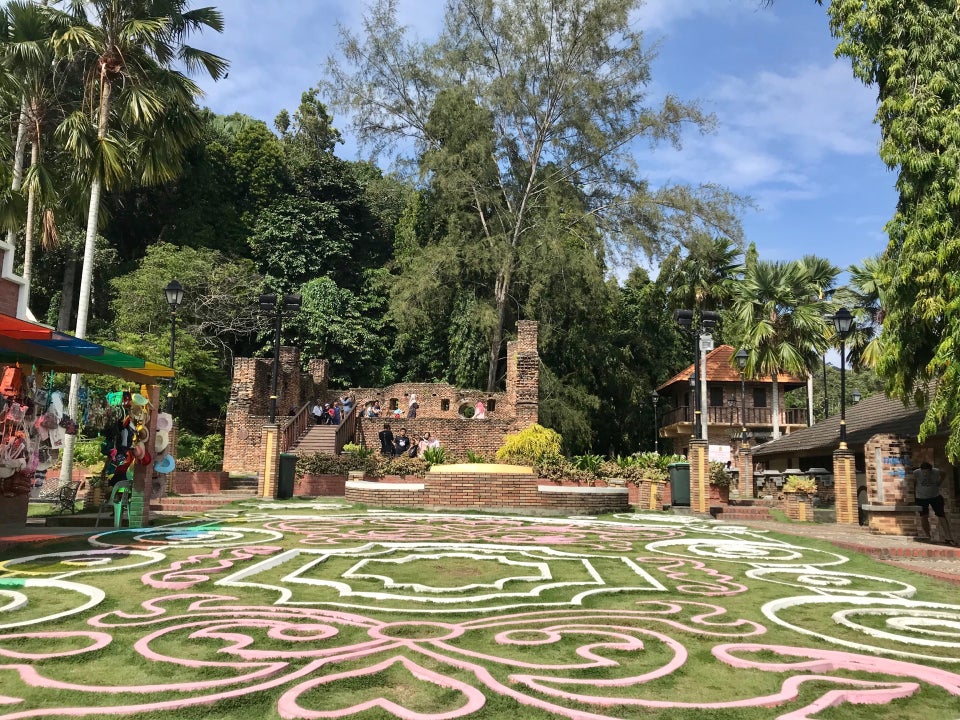 tempat menarik perak