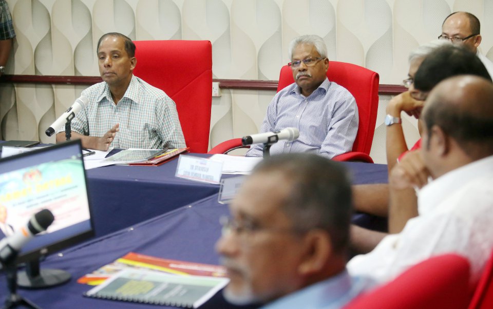 peranan ibu bapa dalam membantu kecemerlangan anak-anak