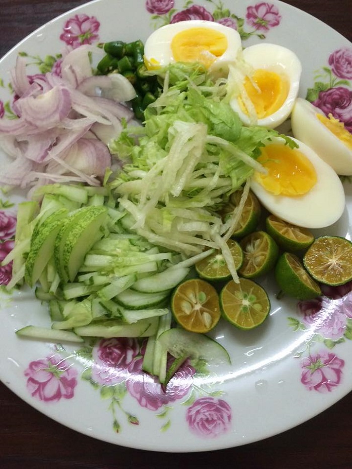 Laksa Utara dengan kuah laksanya