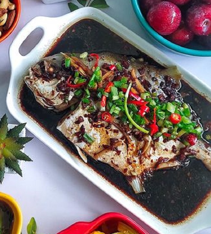 Ikan bawal emas stim kicap