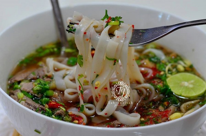 Pelbagai jenis masakan mee yang sedap dan menggugah selera untuk dicuba di rumah.