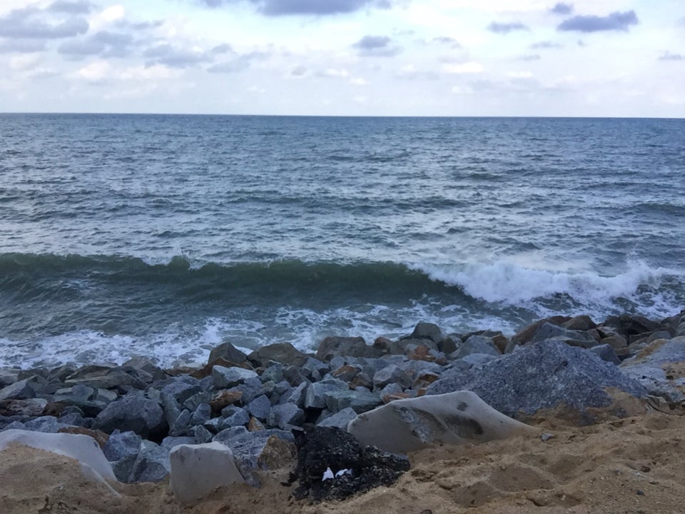 pantai mengabang telipot
