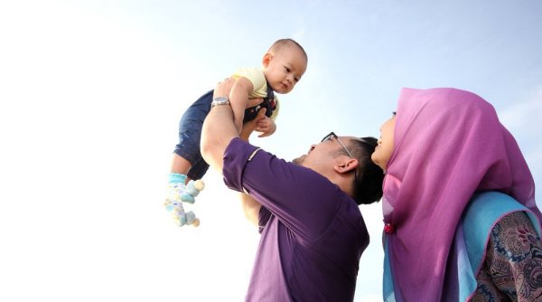 peranan ibu bapa dalam membantu kecemerlangan anak-anak