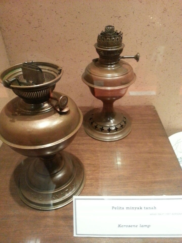 pelita minyak tanah