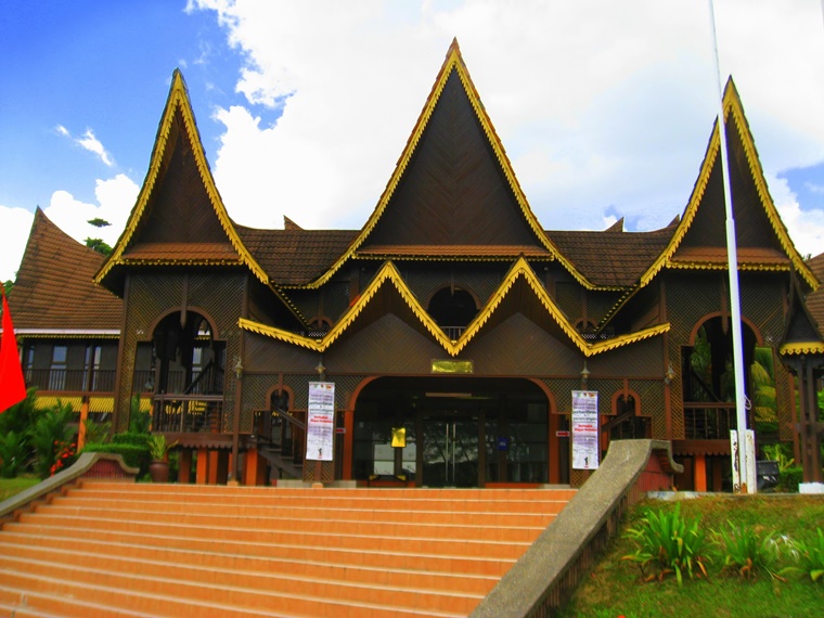 Pemandangan kawasan pelancongan menarik di Seremban, Negeri Sembilan untuk dicuti.