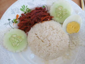 kalori nasi lemak
