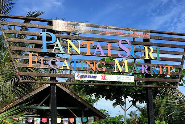 Peniaga di Floating Market Pulau Suri