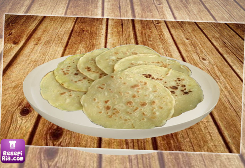 Lempeng pisang yang lembut dan keemasan