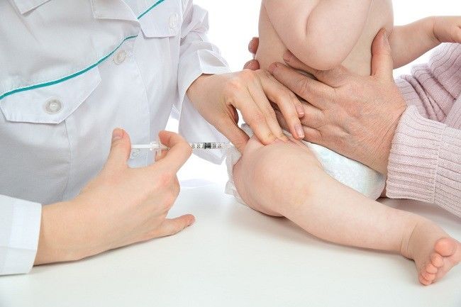 Gambar poster klinik mengenai maklumat penyakit polio