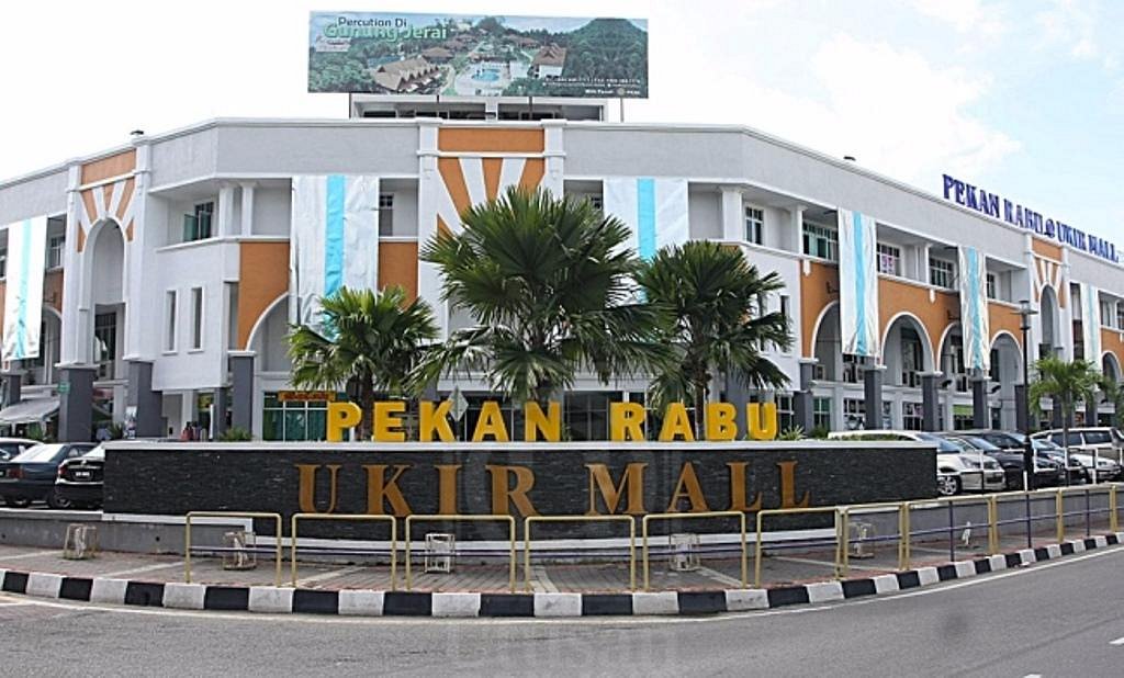 Deretan kedai di Pekan Rabu Alor Setar