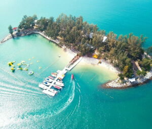Aktiviti rekreasi pulau dan jeti di Paradise 101 Langkawi