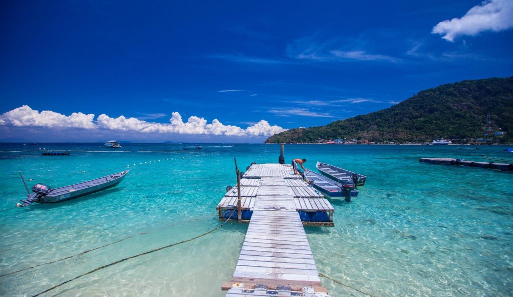 tempat menarik untuk honeymoon