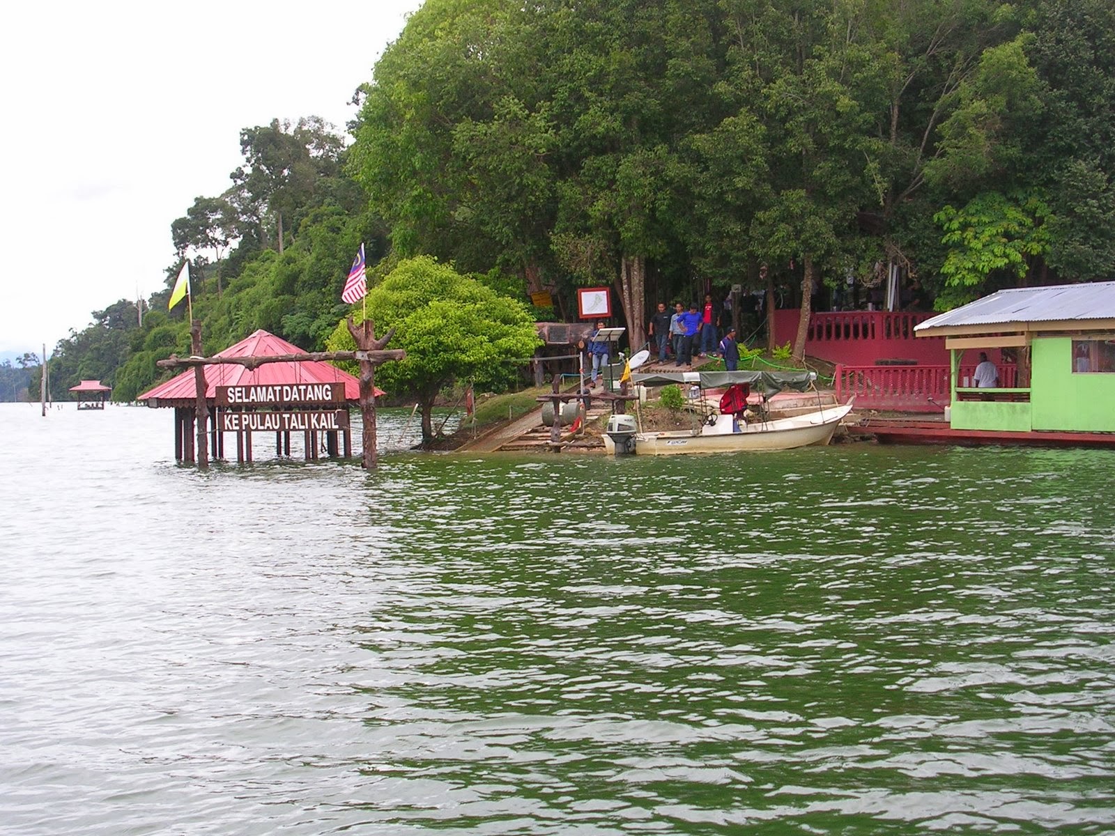 tempat menarik perak
