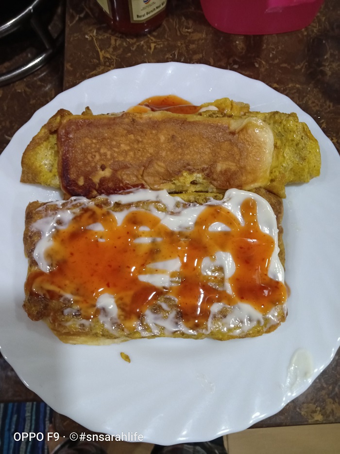 Roti John simple dengan rasa kurang pedas