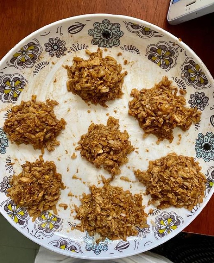 Telur scramble yang ditumis dengan kicap