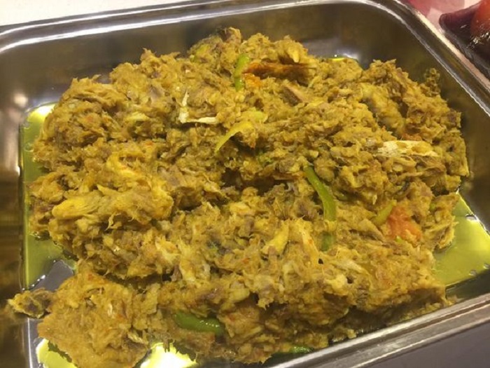 Ikan pari sinagol berkuah pedas