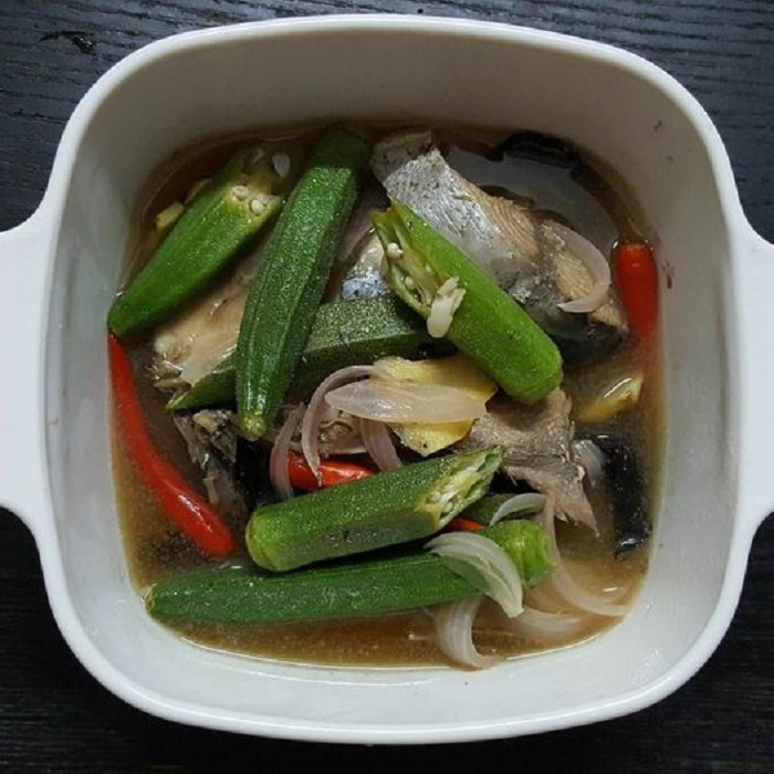 Ikan tongkol singgang Kelantan