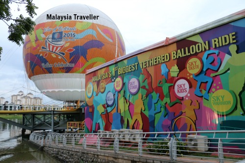 Pintu masuk Skyrides Festival Park Putrajaya