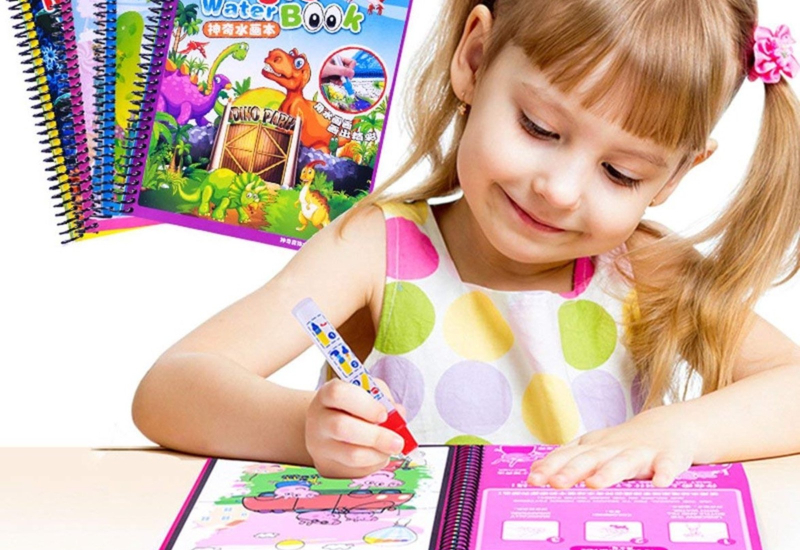 Buku mewarna dengan gambar kartun