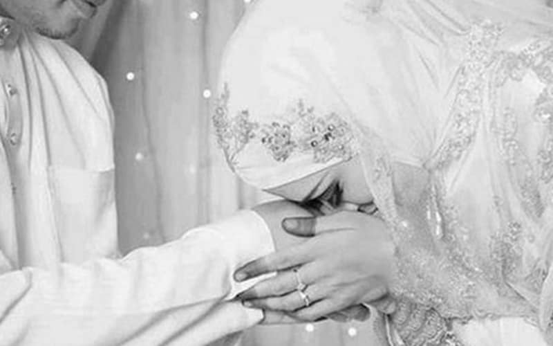 taat suami