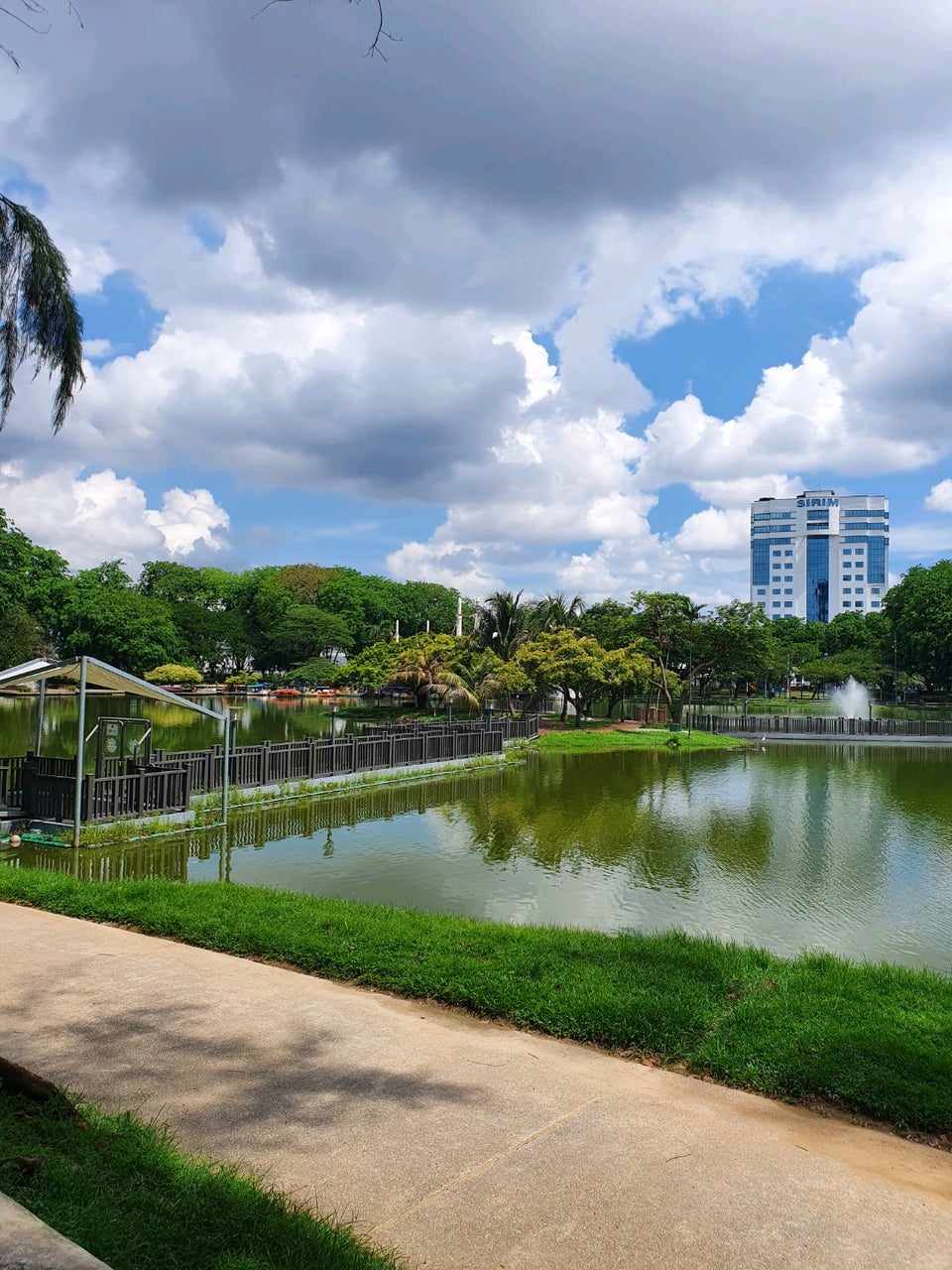 taman tasik shah alam