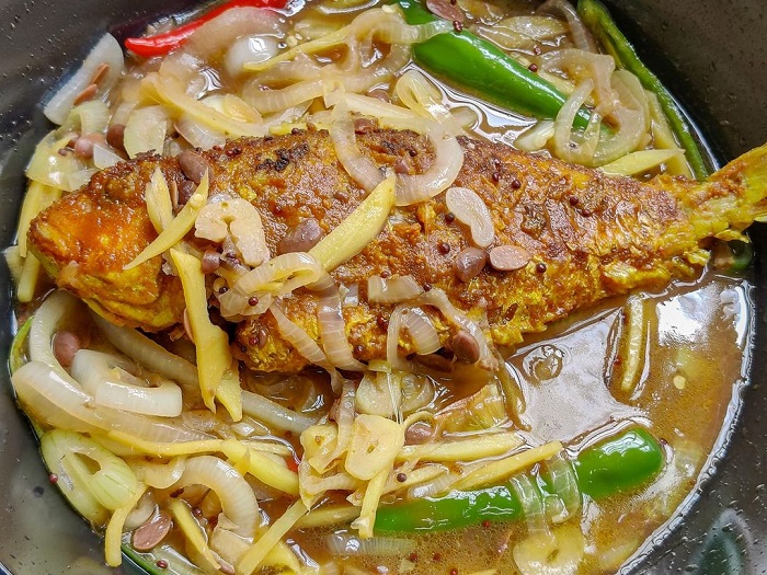 Ikan merah masak taucu dengan kuah pekat