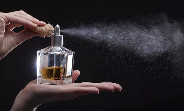 tips memilih minyak wangi