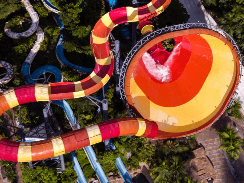 sunway lagoon - taman tema air di malaysia